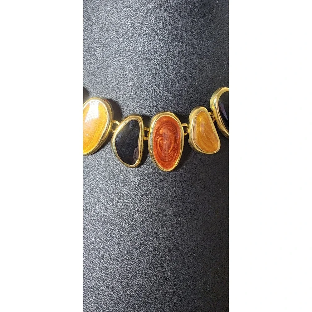 Vintage Gold Tone Enamel Pebble Link Collar Necklace Orange Amber Black - Picture 2 of 6